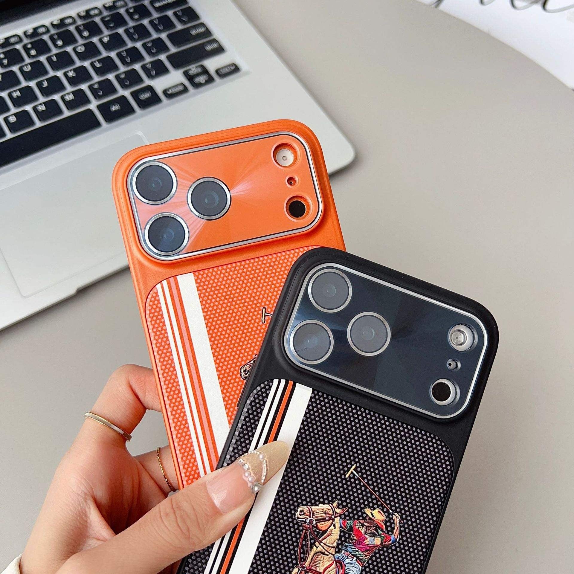 17 Series Converter Case | City Knights Club Limited Edition