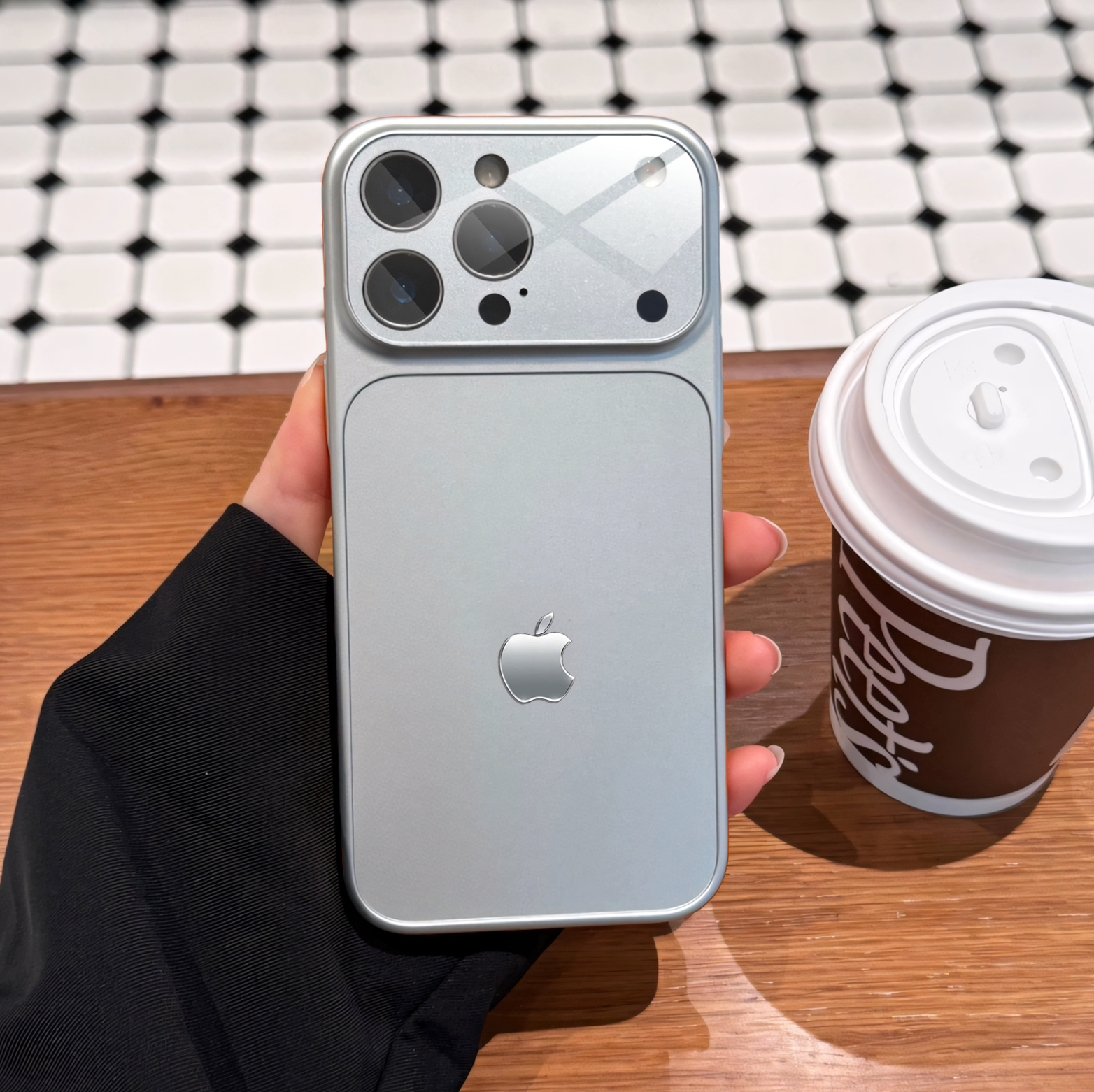 17 Pro Series Converter Back Cover