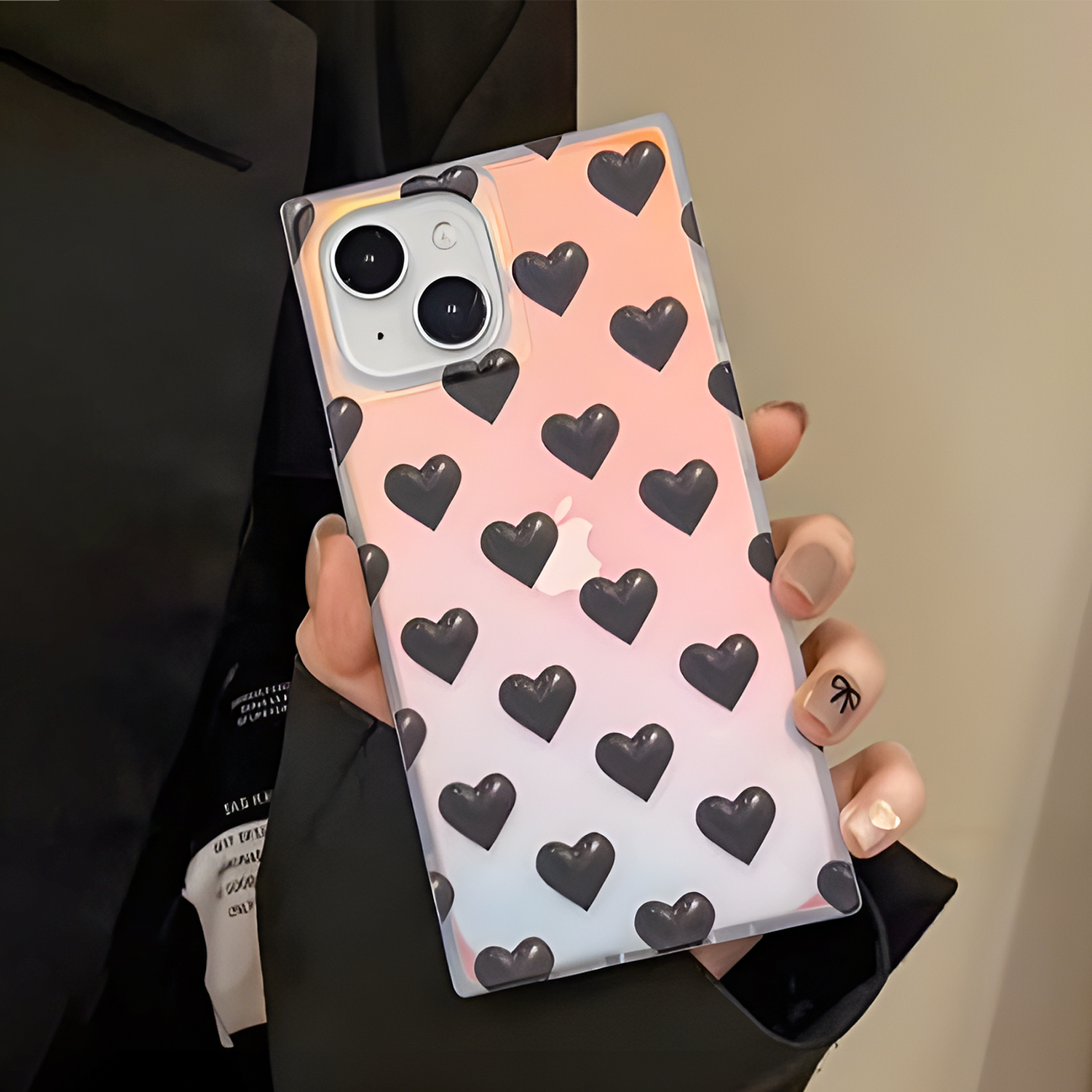 iPhone 15 Little Hearts Glow Case
