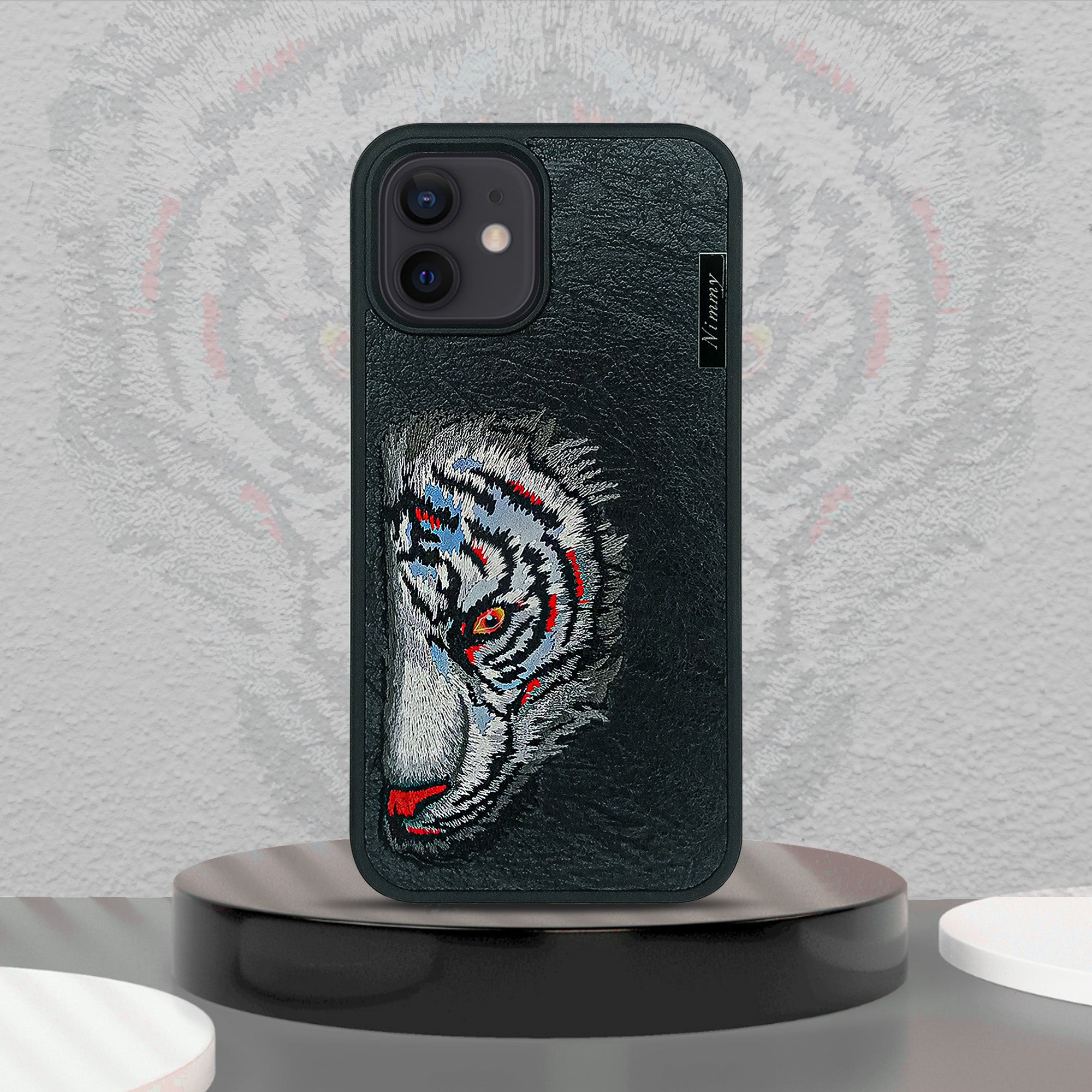 3D Embroidery Tiger Head Aesthetic Case for iPhone 12 11 13 Pro Max XS 8 7  Plus X Luxury Brand Crocodile Texture Leather Cover