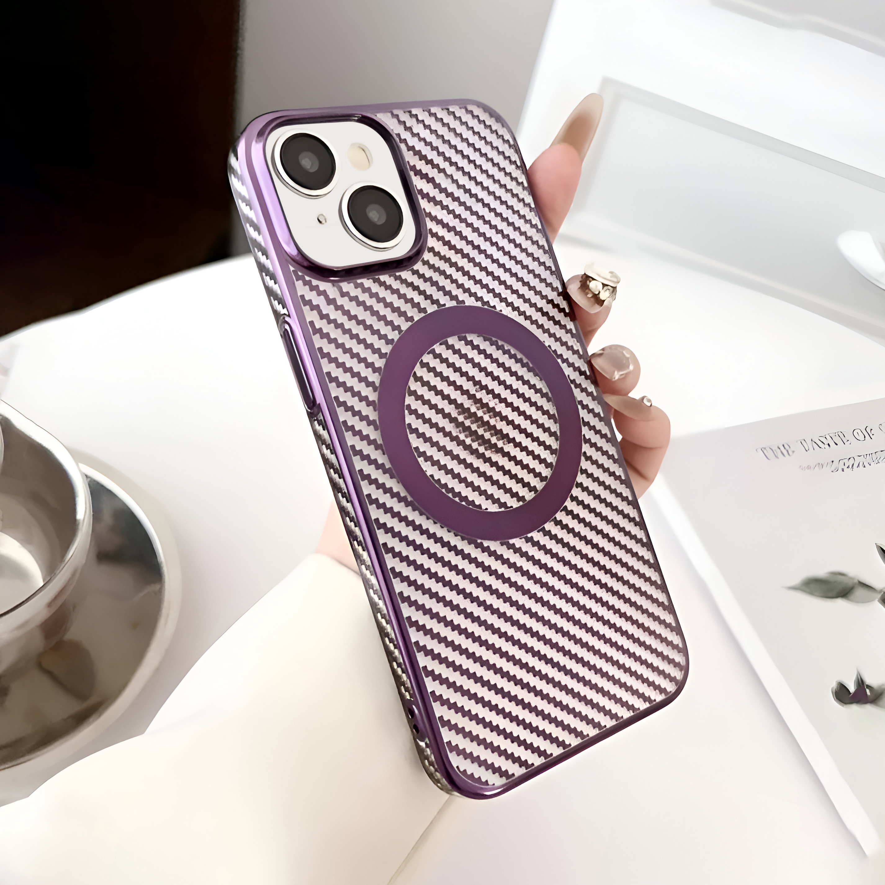 iPhone 15 Plus Carbon fiber Pattern Case